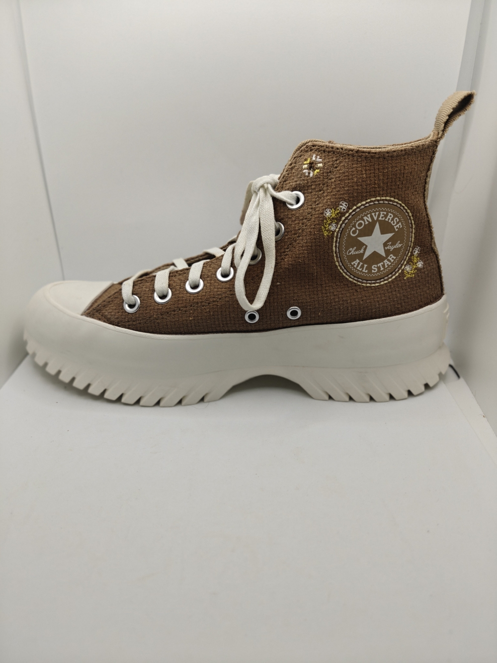 Converse Women’s Brown High-Top Platform Lace-Up Boots with Cream Sole